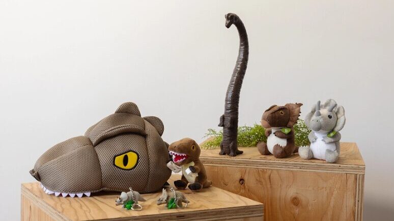 アトラクションごとの限定グッズも見逃せない!